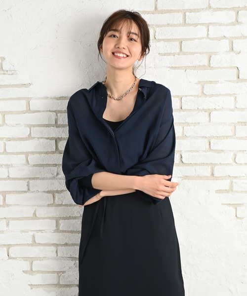 Rewde（ルゥデ）の「【雑誌掲載】袖ボリュームシアーシャツ（1R13-05141）（シャツ/ブラウス・レディース・ホワイト/ネイビー/イエロー・M）」の11枚目の写真