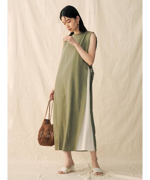 COTORICA（コトリカ）の「リネンライクプリーツ切替ワンピース（ワンピース・レディース・ブラック/ベージュ/カーキ・SMALL/MEDIUM）」の3枚目の写真