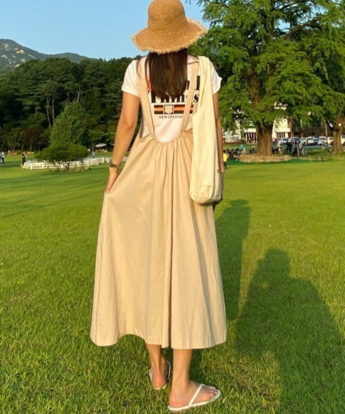 ABITOKYO(アビトーキョー)の「麻ライクロング丈Aラインフレアキャミサロペット(サロペット/オーバーオール・レディース・ブラック/ベージュ/ネイビー・FREE)」の19枚目の写真