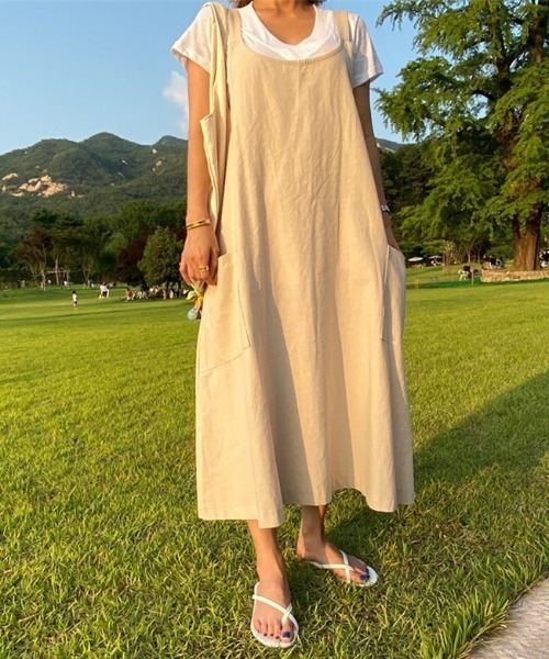 ABITOKYO(アビトーキョー)の「麻ライクロング丈Aラインフレアキャミサロペット(サロペット/オーバーオール・レディース・ブラック/ベージュ/ネイビー・FREE)」の21枚目の写真