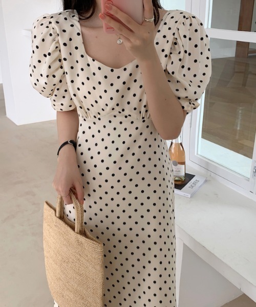 ABITOKYO（アビトーキョー）の「ボリュームスリーブ２WAYドット柄ロングワンピース（ワンピース・レディース・ブラック/ベージュ・S/M）」の16枚目の写真