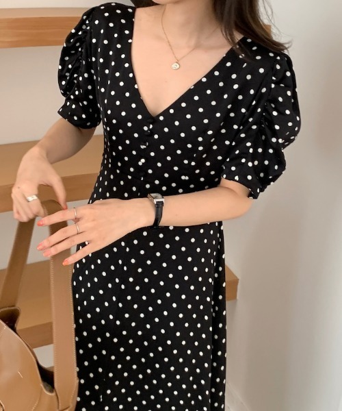 ABITOKYO（アビトーキョー）の「ボリュームスリーブ２WAYドット柄ロングワンピース（ワンピース・レディース・ブラック/ベージュ・S/M）」の12枚目の写真