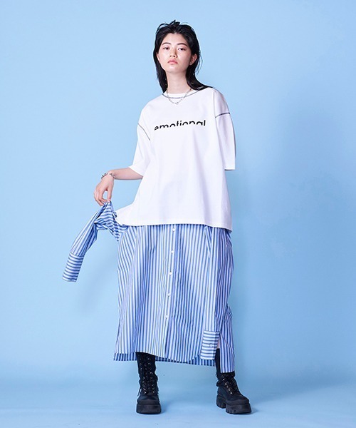 lautreamont BLEUBLANC(ロートレアモンブルーブラン)の「バックスリットロゴTシャツ(Tシャツ/カットソー・レディース・グリーン/ブラック/ホワイト・9号)」の7枚目の写真