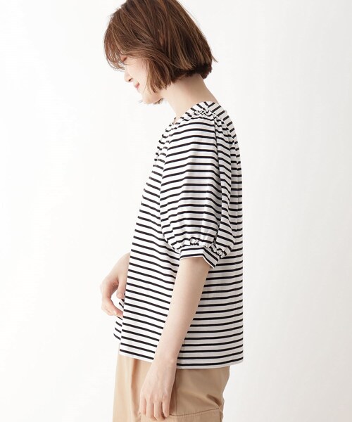 DRESKIP（ドレスキップ）の「◆ひんやり袖ギャザーTシャツ（Tシャツ/カットソー・レディース・ライトグレー系2/ブラック系2/オフホワイト/ブラック・02/04/03）」の13枚目の写真