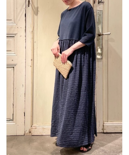 BEARDSLEY(ビアズリー)の「シワチェックニットコンビワンピース(ワンピース・レディース・ネイビー・FREE)」の1枚目の写真