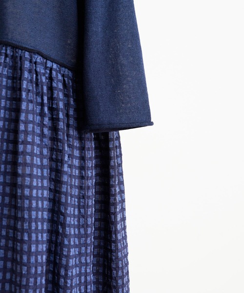 BEARDSLEY(ビアズリー)の「シワチェックニットコンビワンピース(ワンピース・レディース・ネイビー・FREE)」の9枚目の写真