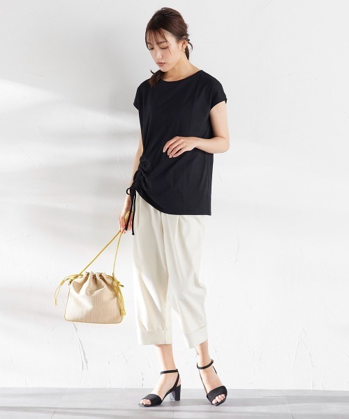 ketty(ケティ)の「アシンメトリーサイドシャーリングトップス ≪洗濯機で洗える≫(Tシャツ/カットソー・レディース・ブラック/ブラウン/ピンク/イエロー・M)」の6枚目の写真