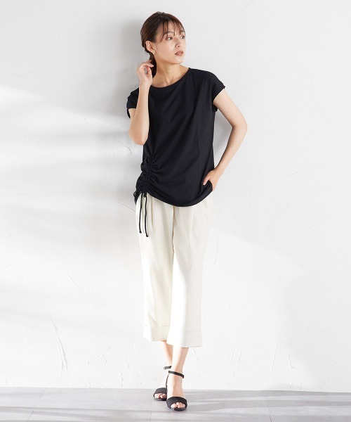 ketty(ケティ)の「アシンメトリーサイドシャーリングトップス ≪洗濯機で洗える≫(Tシャツ/カットソー・レディース・ブラック/ブラウン/ピンク/イエロー・M)」の7枚目の写真