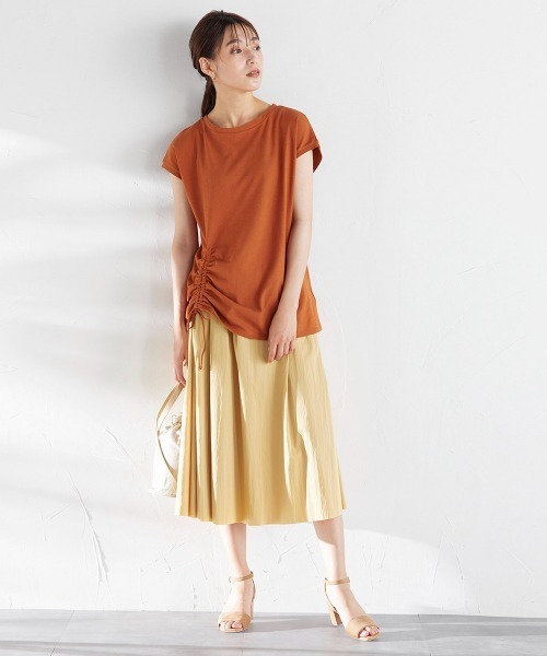 ketty(ケティ)の「アシンメトリーサイドシャーリングトップス ≪洗濯機で洗える≫(Tシャツ/カットソー・レディース・ブラック/ブラウン/ピンク/イエロー・M)」の11枚目の写真