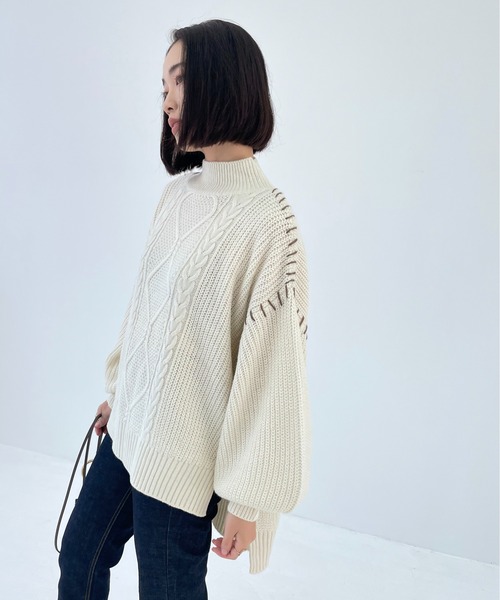 Meli rich（メリーリッチ）の「ハンドステッチ風。モックネックケーブルニット（ニット/セーター・レディース・ブラック/ベージュ/アイボリー/モカ・MEDIUM）」の21枚目の写真