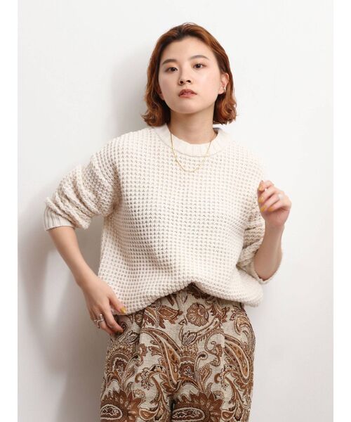 Ungrid(アングリッド)の「ルーズワッフルニット(ニット/セーター・レディース・オフホワイト/チャコールグレー/ピンク・FREE)」の2枚目の写真