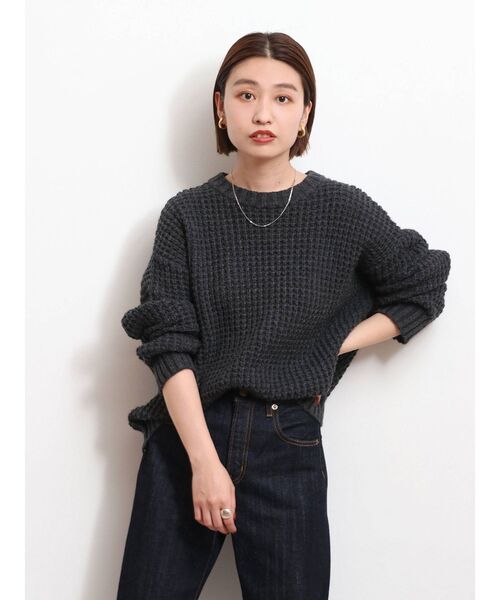 Ungrid(アングリッド)の「ルーズワッフルニット(ニット/セーター・レディース・オフホワイト/チャコールグレー/ピンク・FREE)」の3枚目の写真