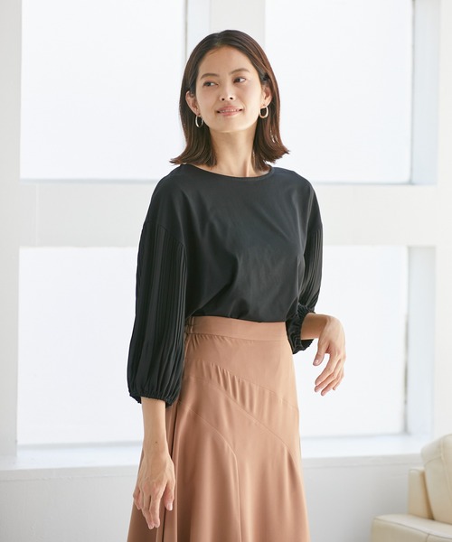 Rewde(ルゥデ)の「袖プリーツボリュームスリーブプルオーバー(1R15-08195)(Tシャツ/カットソー・レディース・ホワイト/ブラック/スモークピンク・M)」の20枚目の写真