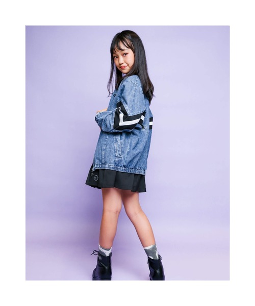 ZIDDY(ジディ)の「ZIDDY/ライン入り デニム ジャケット (130~160cm)(デニムジャケット・キッズ・ネイビー・130/140/150/160)」の6枚目の写真
