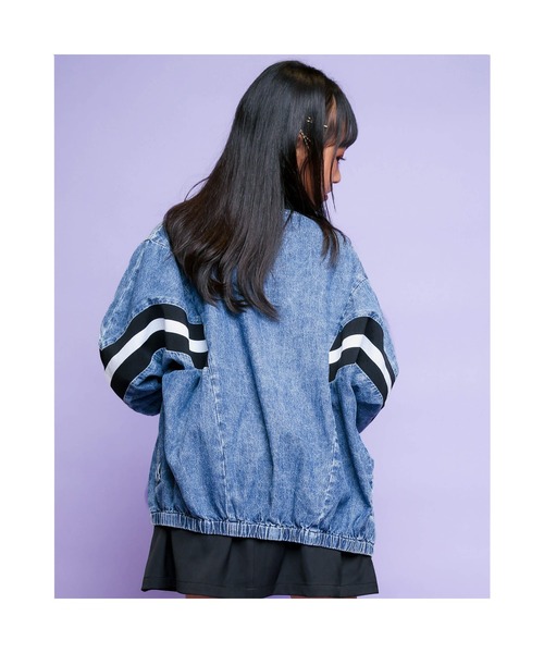 ZIDDY(ジディ)の「ZIDDY/ライン入り デニム ジャケット (130~160cm)(デニムジャケット・キッズ・ネイビー・130/140/150/160)」の14枚目の写真
