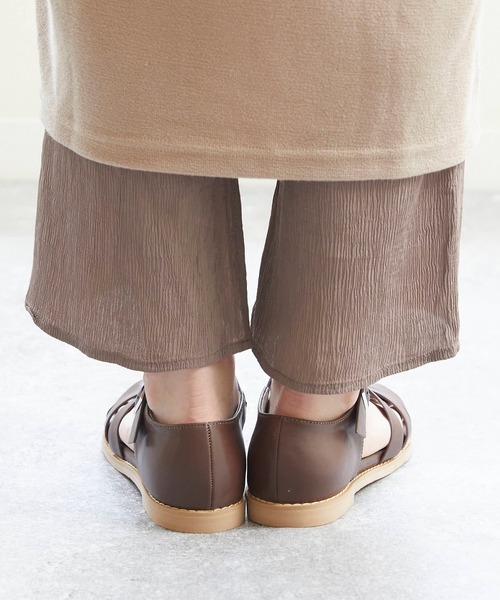 menue（メヌエ）の「レディース グルカフラットサンダル（サンダル・レディース・ブラック/アイボリー/ブラウン/グリーン/グレイッシュベージュ・3L/M/L/S/LL/XS）」の18枚目の写真