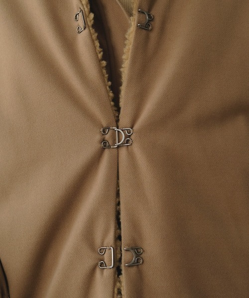 Bab(バブ)の「【WEB限定】ボアリバーシブルベスト付モッズコート(モッズコート・レディース・モカ/カーキ/ブラック・M)」の14枚目の写真