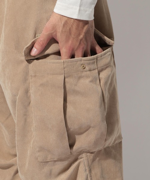 NANGA(ナンガ)の「【NANGA Mt. & Sea】コーデュロイカーゴパンツ(その他パンツ・メンズ・ブラック/ベージュ・MEDIUM/LARGE)」の5枚目の写真
