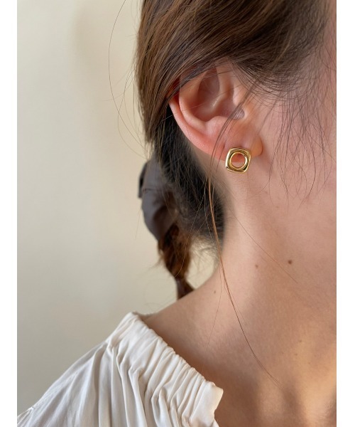 mou(モウ)の「サークルアンドスクエアピアス(ピアス(両耳用)・レディース・シルバー/ゴールド・FREE)」の3枚目の写真