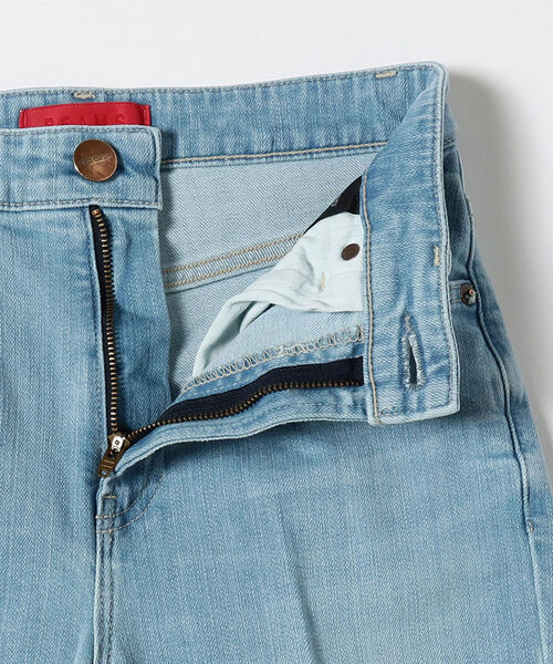 Ray BEAMS(レイビームス)の「RED CARD TOKYO × Ray BEAMS / 別注 Marmalad デニムパンツ(デニムパンツ・レディース・ライトブルー/ブルー系その他3・23/24/25/22/21)」の8枚目の写真
