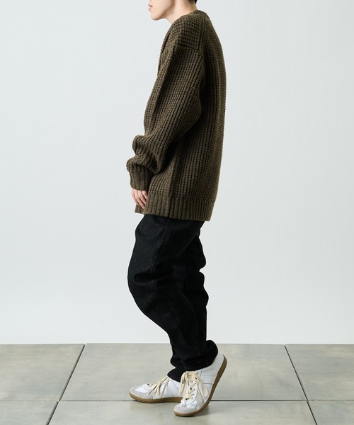 COLONY 2139（コロニートゥーワンスリーナイン）の「ウール混ロービングワッフルプルオーバー（ニット/セーター・メンズ・ブラック/グレー/カーキ・MEDIUM/LARGE/X-LARGE）」の20枚目の写真
