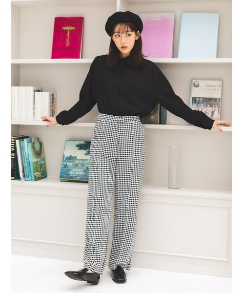 fifth calin（フィフスカラン）の「千鳥柄センターラインスラックス（スラックス・レディース・ブラック・MEDIUM）」の3枚目の写真