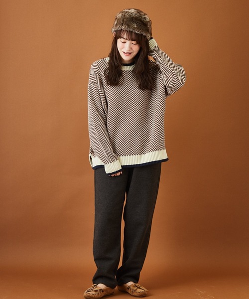 CUBE SUGAR(キューブシュガー)の「ジャガードニットヘリンボーン柄プルオーバーセーター(ニット/セーター・レディース・ホワイト/ブラック/ネイビー・M)」の7枚目の写真