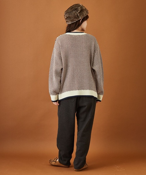 CUBE SUGAR(キューブシュガー)の「ジャガードニットヘリンボーン柄プルオーバーセーター(ニット/セーター・レディース・ホワイト/ブラック/ネイビー・M)」の12枚目の写真