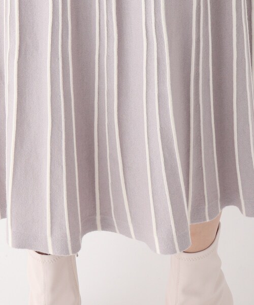 AG by aquagirl（エージーバイアクアガール）の「◆編地切替フィット&フレアニットワンピース（ワンピース・レディース・ブラック系4/ライトパープル/ダークグリーン系4・38/36）」の11枚目の写真