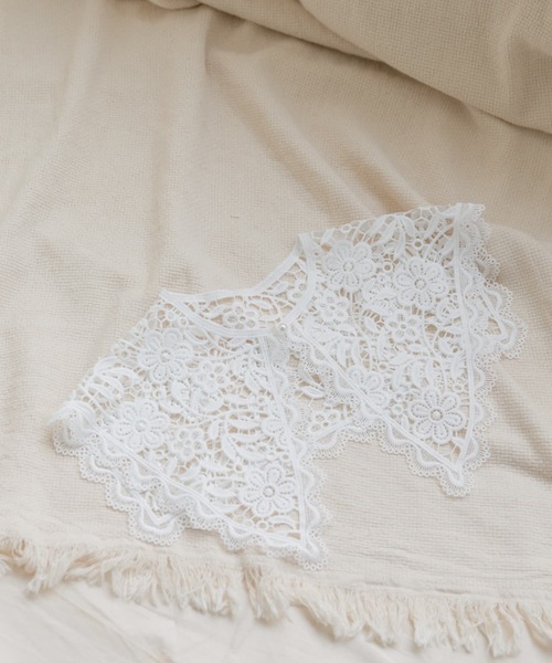 ITEMS URBANRESEARCH（アイテムズ アーバンリサーチ）の「レースツケエリ（付け襟・レディース・ホワイト/ホワイト系その他・ONE）」の2枚目の写真