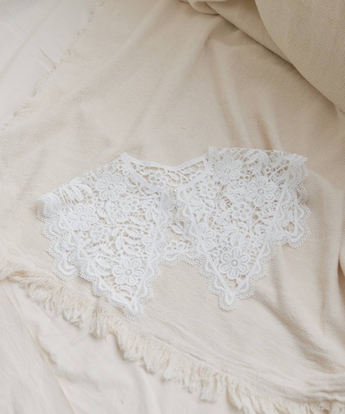 ITEMS URBANRESEARCH（アイテムズ アーバンリサーチ）の「レースツケエリ（付け襟・レディース・ホワイト/ホワイト系その他・ONE）」の3枚目の写真