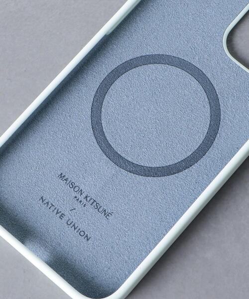 UNITED ARROWS（ユナイテッドアローズ）の「＜MAISON KITSUNE X NATIVE UNION＞COOL TONE FOX HEAD CASE  FOR IPHONE 13 PROMAX（スマホケース/カバー・レディース・ホワイト/ライトブルー・FREE）」の8枚目の写真
