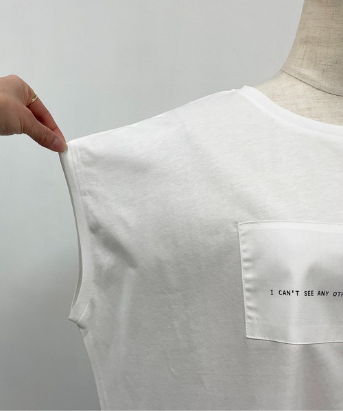 LUGIVA（ルギヴァ）の「ボックスロゴ フレンチロングTシャツ（Tシャツ/カットソー・レディース・チャコールグレー/ベージュ/オフホワイト/ブラック・M）」の11枚目の写真