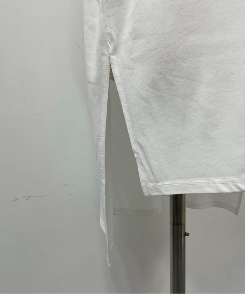 LUGIVA（ルギヴァ）の「ボックスロゴ フレンチロングTシャツ（Tシャツ/カットソー・レディース・チャコールグレー/ベージュ/オフホワイト/ブラック・M）」の12枚目の写真