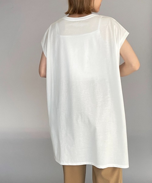 LUGIVA（ルギヴァ）の「ボックスロゴ フレンチロングTシャツ（Tシャツ/カットソー・レディース・チャコールグレー/ベージュ/オフホワイト/ブラック・M）」の17枚目の写真