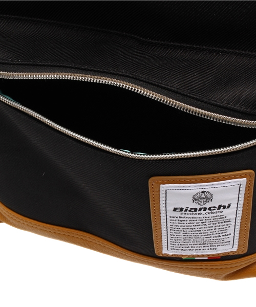 UNION STATION（ユニオンステーション）の「【Bianchi】リュック（バックパック/リュック・メンズ・ブラック/ネイビー・FREE）」の4枚目の写真