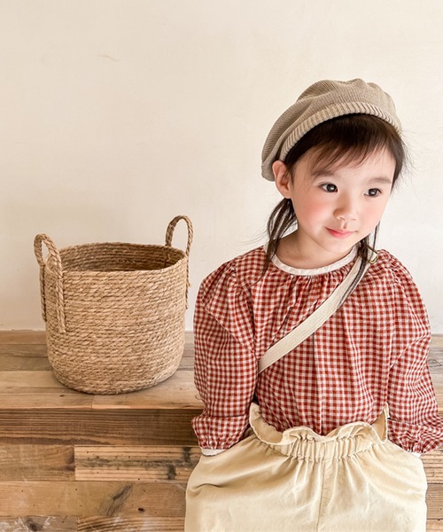 aimoha（アイモハ）の「aimoha-KIDS- ギンガムチェックガーリーブラウス（シャツ/ブラウス・キッズ・ブラウン/レッド・90/130/100/110/120/80）」の5枚目の写真