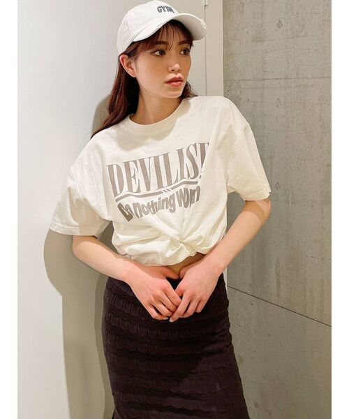 GYDA(ジェイダ)の「DEVILISH BIG Tシャツ(Tシャツ/カットソー・レディース・ブラック/オフホワイト/その他1・FREE)」の12枚目の写真