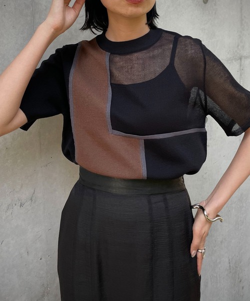 &g'aime(アンジェム)の「【&g’aime】カラーブロックニット(ニット/セーター・レディース・ブラック/アイボリー/チャコール・FREE)」の1枚目の写真