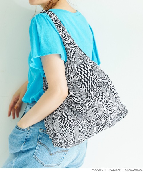 coca（coca）（コカ）の「変形チェックバッグ（トートバッグ・レディース・ホワイト/ブルー・ONE SIZE）」の4枚目の写真