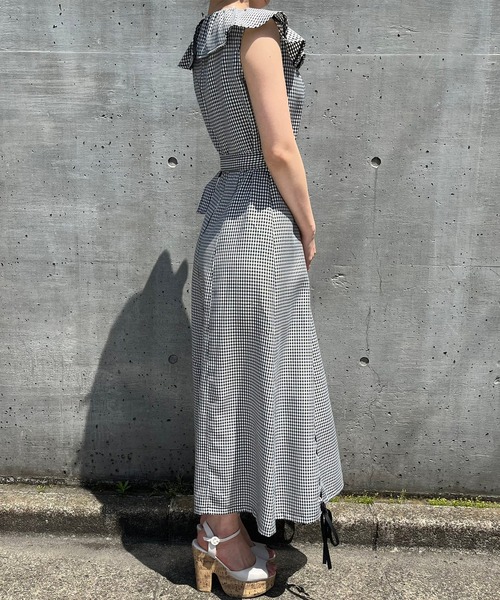 TITTY&CO.(ティティーアンドコー)の「【TITTY&CO.】ヘムスピンドルミディワンピース(ワンピース・レディース・インディゴブルー/マルチ・SMALL/MEDIUM)」の6枚目の写真