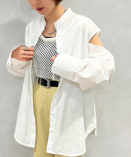 apres jour mignon(アプレジュールミニョン)の「肩開きシャツ【ZOZOTOWN限定アイテム】(シャツ/ブラウス・レディース・ブラック/ネイビー/オフホワイト/ピンク・X-LARGE/フリー)」の2枚目の写真