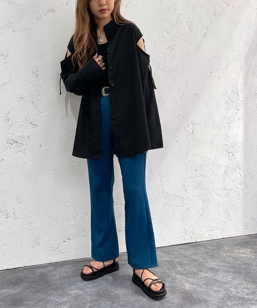apres jour mignon(アプレジュールミニョン)の「肩開きシャツ【ZOZOTOWN限定アイテム】(シャツ/ブラウス・レディース・ブラック/ネイビー/オフホワイト/ピンク・X-LARGE/フリー)」の8枚目の写真