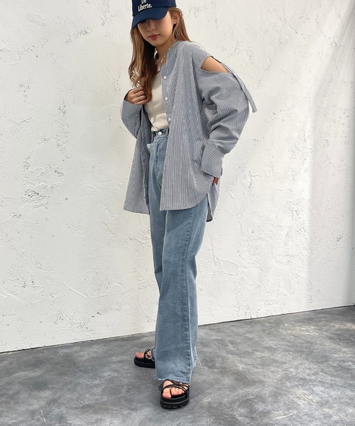 apres jour mignon(アプレジュールミニョン)の「肩開きシャツ【ZOZOTOWN限定アイテム】(シャツ/ブラウス・レディース・ブラック/ネイビー/オフホワイト/ピンク・X-LARGE/フリー)」の14枚目の写真
