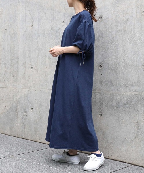 HONEYSUCKLE ROSE（ハニーサックルローズ）の「【HONEYSUCKLE ROSE】バルーンスリーブワンピース（ワンピース・レディース・レッド/ネイビー/ブラック・M/L）」の7枚目の写真