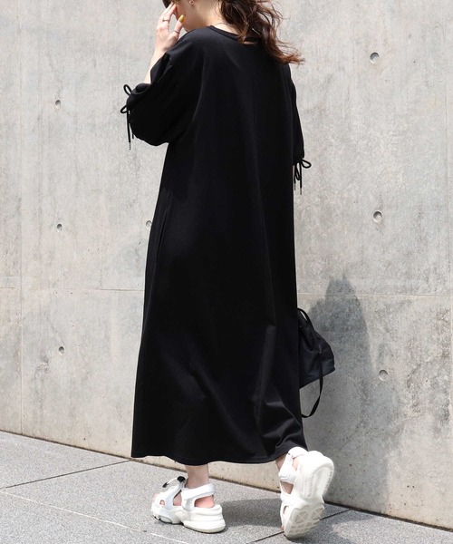 HONEYSUCKLE ROSE（ハニーサックルローズ）の「【HONEYSUCKLE ROSE】バルーンスリーブワンピース（ワンピース・レディース・レッド/ネイビー/ブラック・M/L）」の20枚目の写真