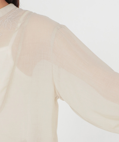 LBC（エルビーシー）の「シアー刺繍シャツ（シャツ/ブラウス・レディース・ブラック/ダークグリーン/ベージュ・M/L）」の17枚目の写真