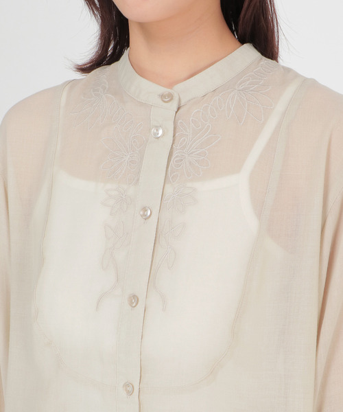 LBC（エルビーシー）の「シアー刺繍シャツ（シャツ/ブラウス・レディース・ブラック/ダークグリーン/ベージュ・M/L）」の19枚目の写真