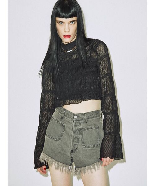 jouetie(ジュエティ)の「シャーリングクロップドブラウス(シャツ/ブラウス・レディース・ブラック/パープル/オフホワイト/イエロー・MEDIUM)」の3枚目の写真