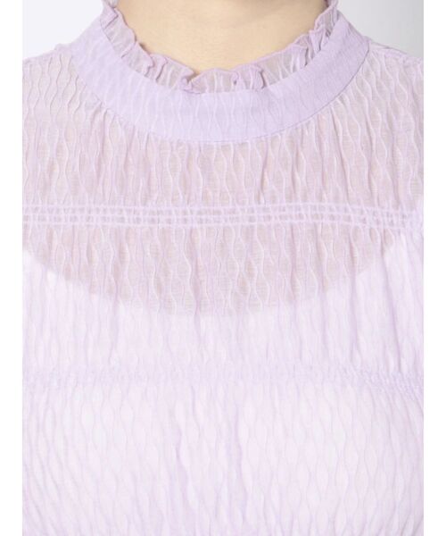 jouetie(ジュエティ)の「シャーリングクロップドブラウス(シャツ/ブラウス・レディース・ブラック/パープル/オフホワイト/イエロー・MEDIUM)」の10枚目の写真